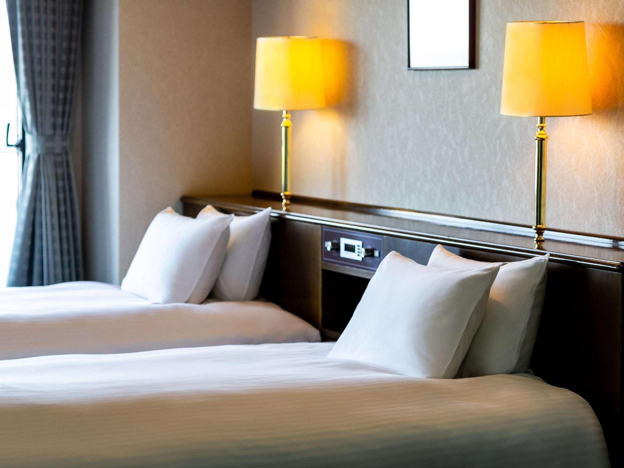 Grand Mercure Lake Hamana Resort & Spa Hamamatsu Bagian luar foto